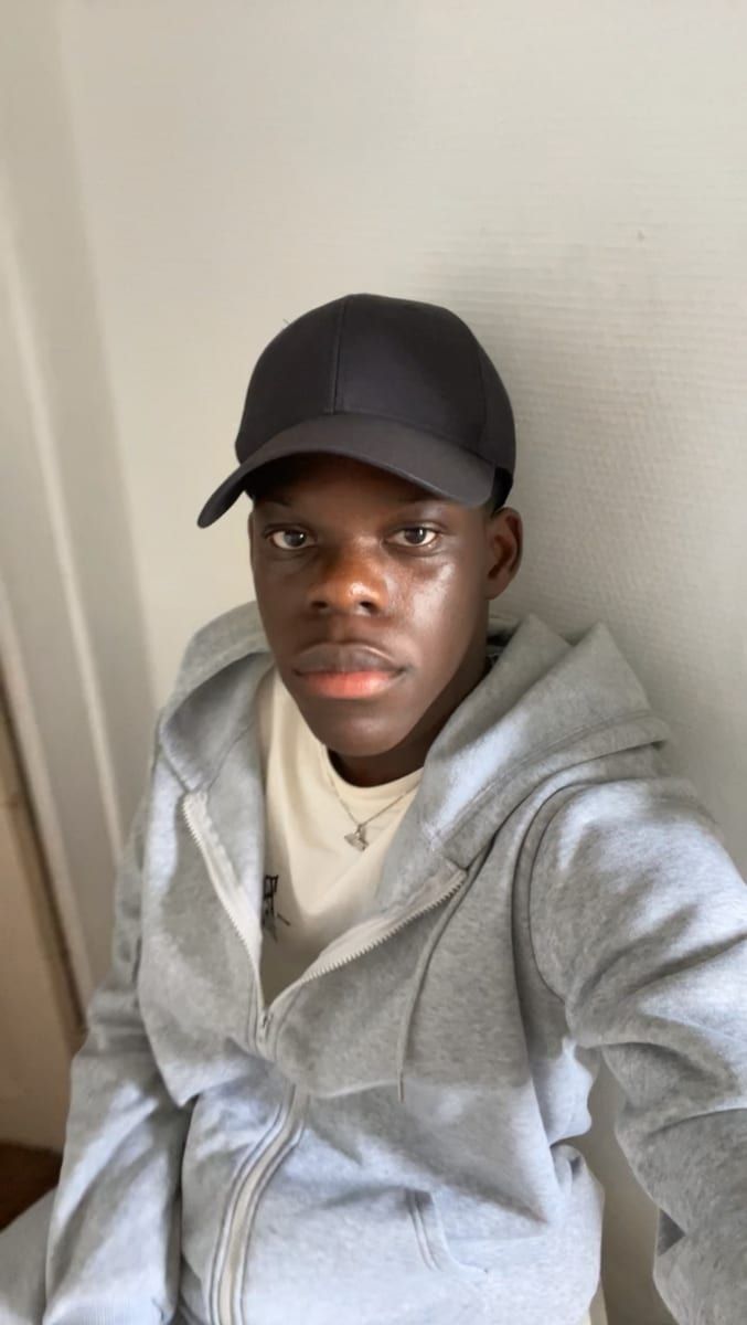 Profil de Serigne-saliou